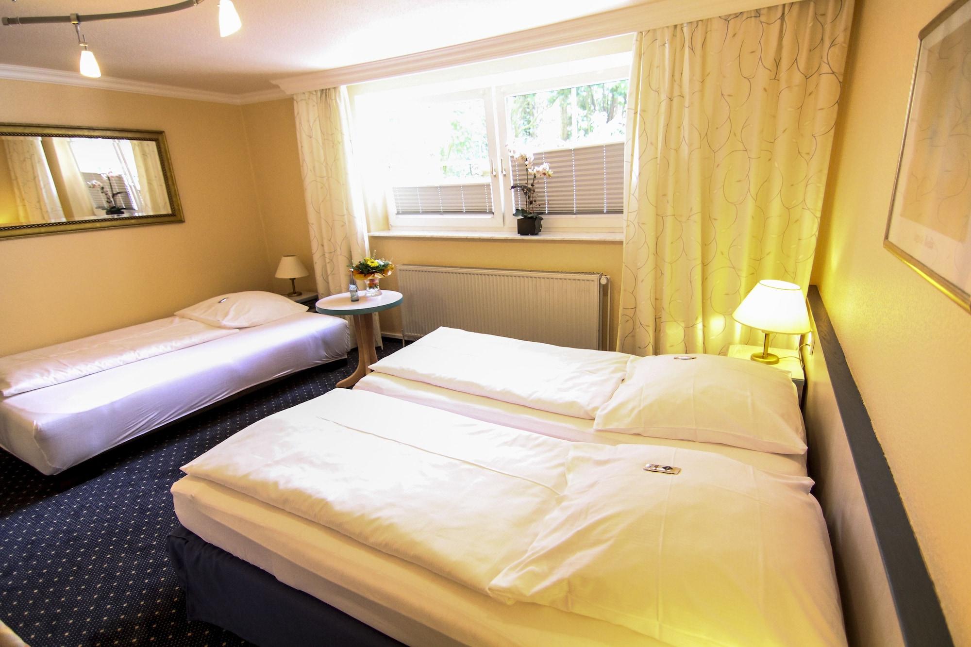 Hotel Marienthal Garni Hamburg-Harburg Buitenkant foto