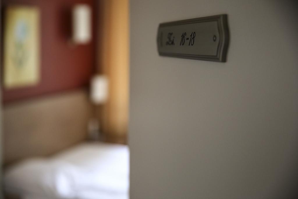 Hotel Marienthal Garni Hamburg-Harburg Buitenkant foto