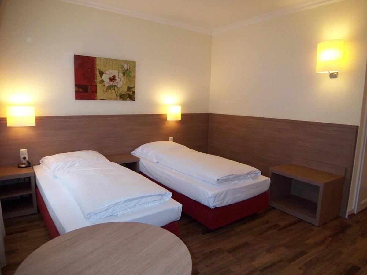 Hotel Marienthal Garni Hamburg-Harburg Buitenkant foto